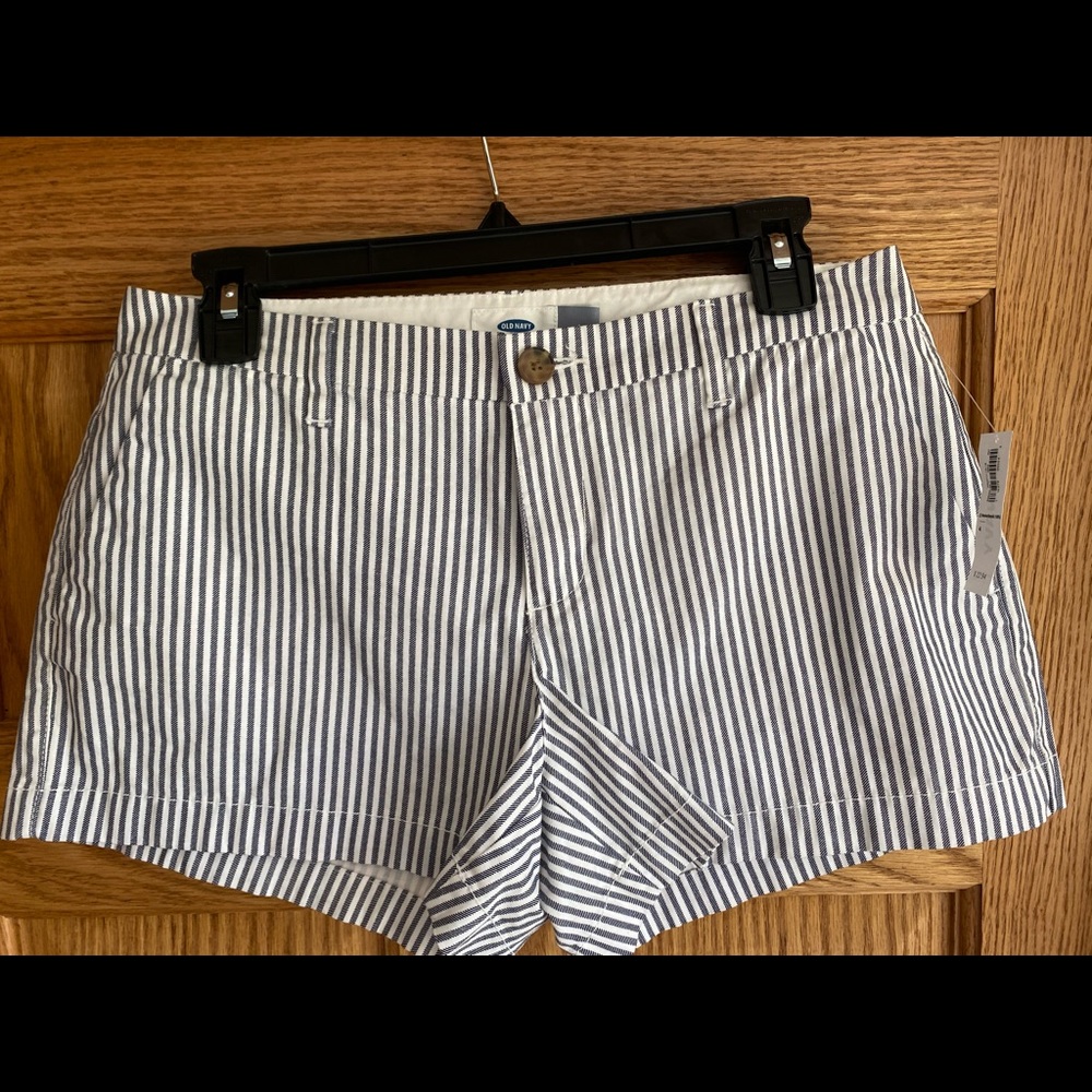 NWT Classic railroad stripe shorts